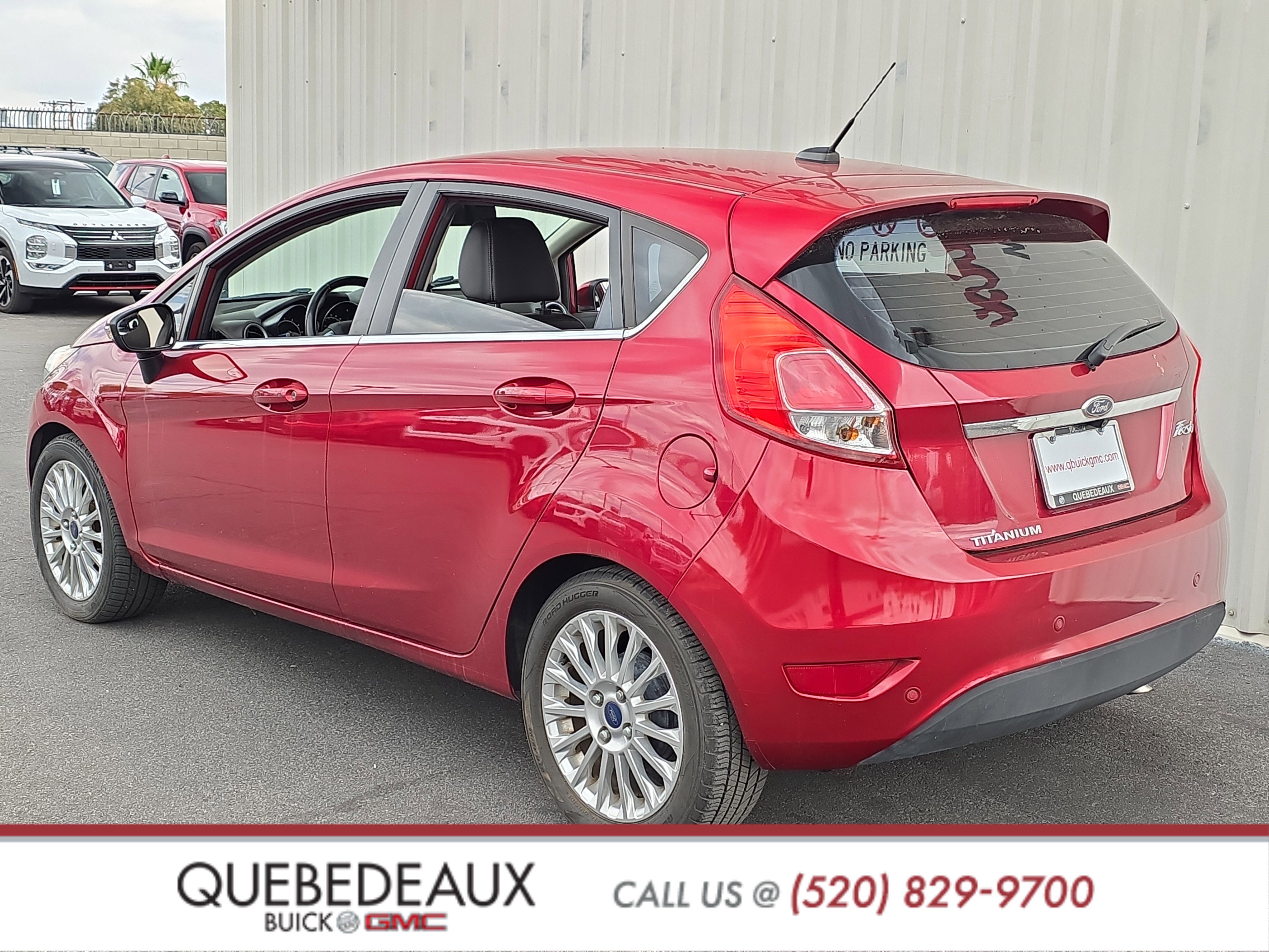 Used 2014 Ford Fiesta Titanium FWD image 5