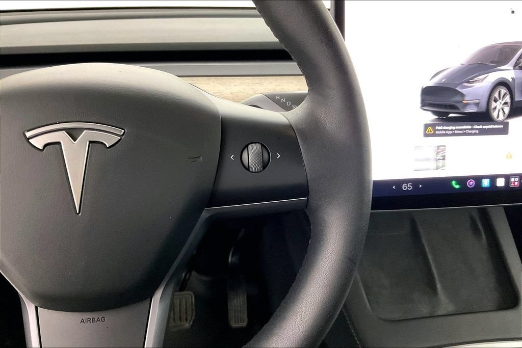 Used 2023 Tesla Model Y Long Range AWD/4WD image 13
