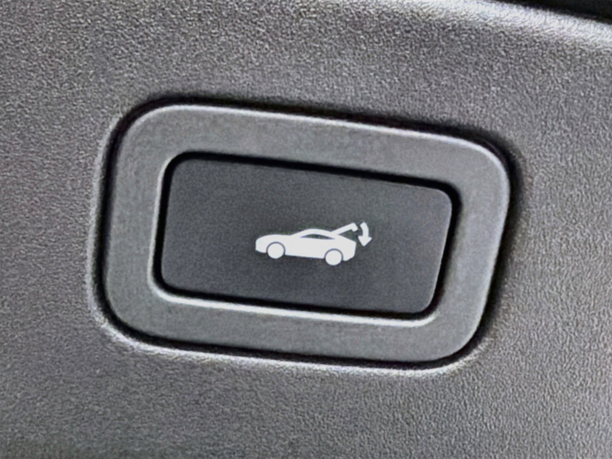 Used 2022 Jaguar F-TYPE R AWD/4WD image 12