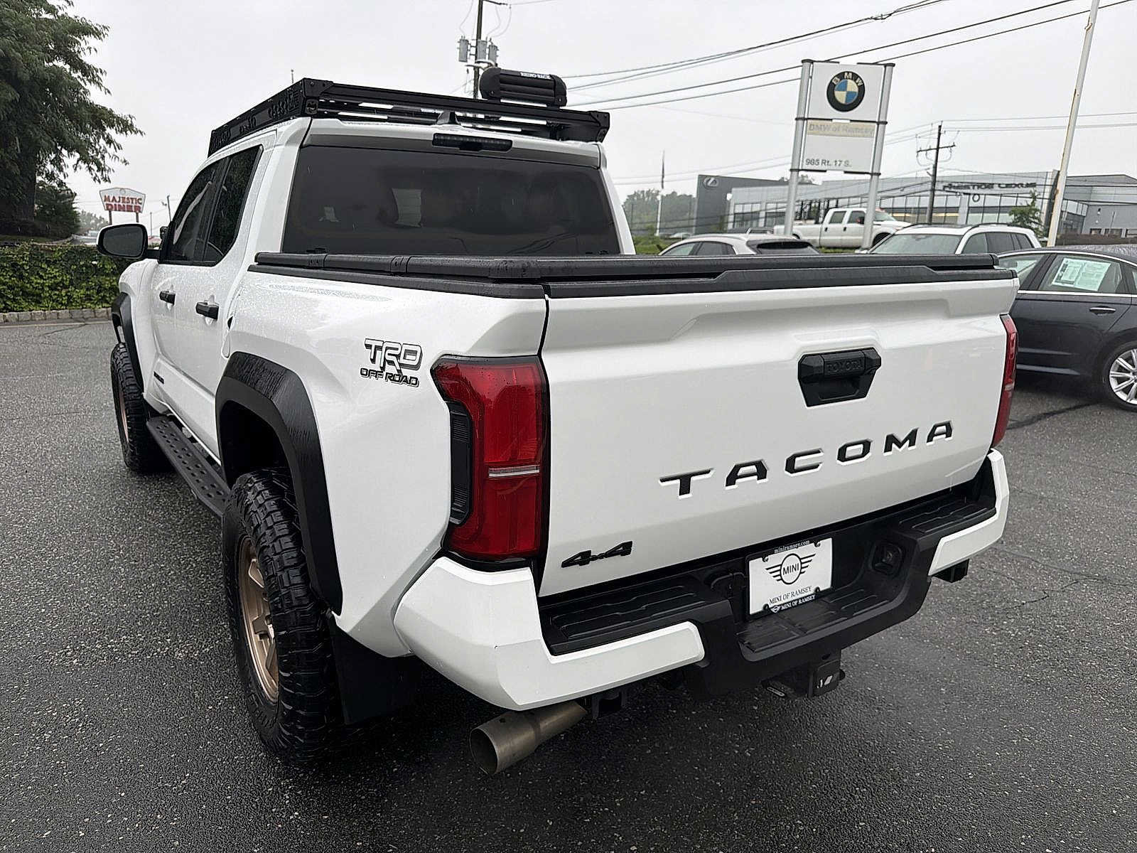 Used 2024 Toyota Tacoma TRD Off-Road AWD/4WD image 12