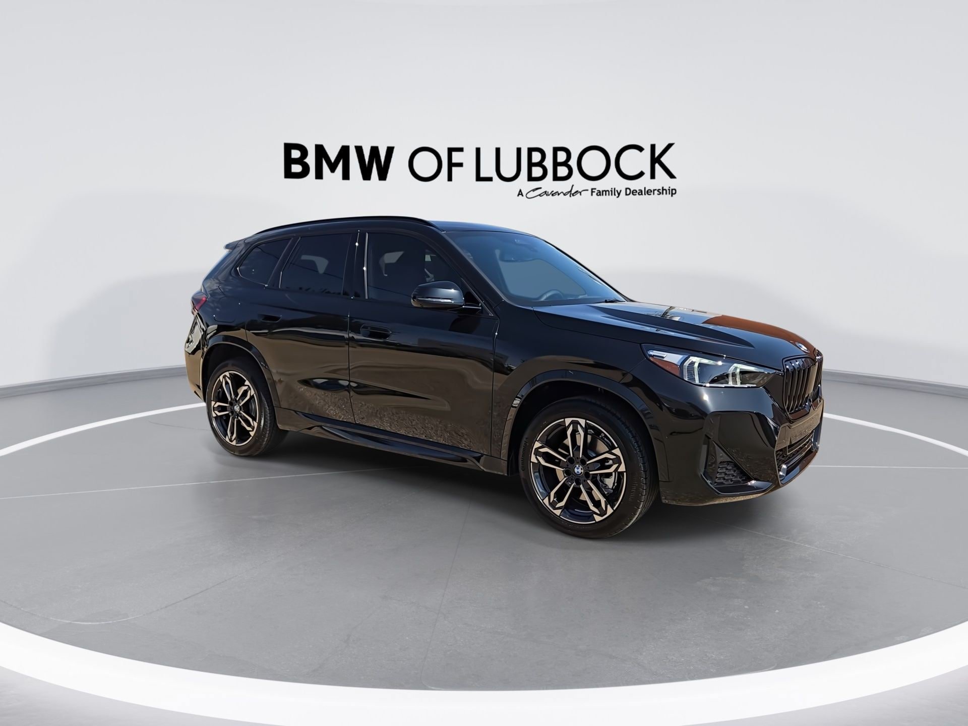 New 2026 BMW X1 xDrive28i w/ Technology Package AWD/4WD image 2