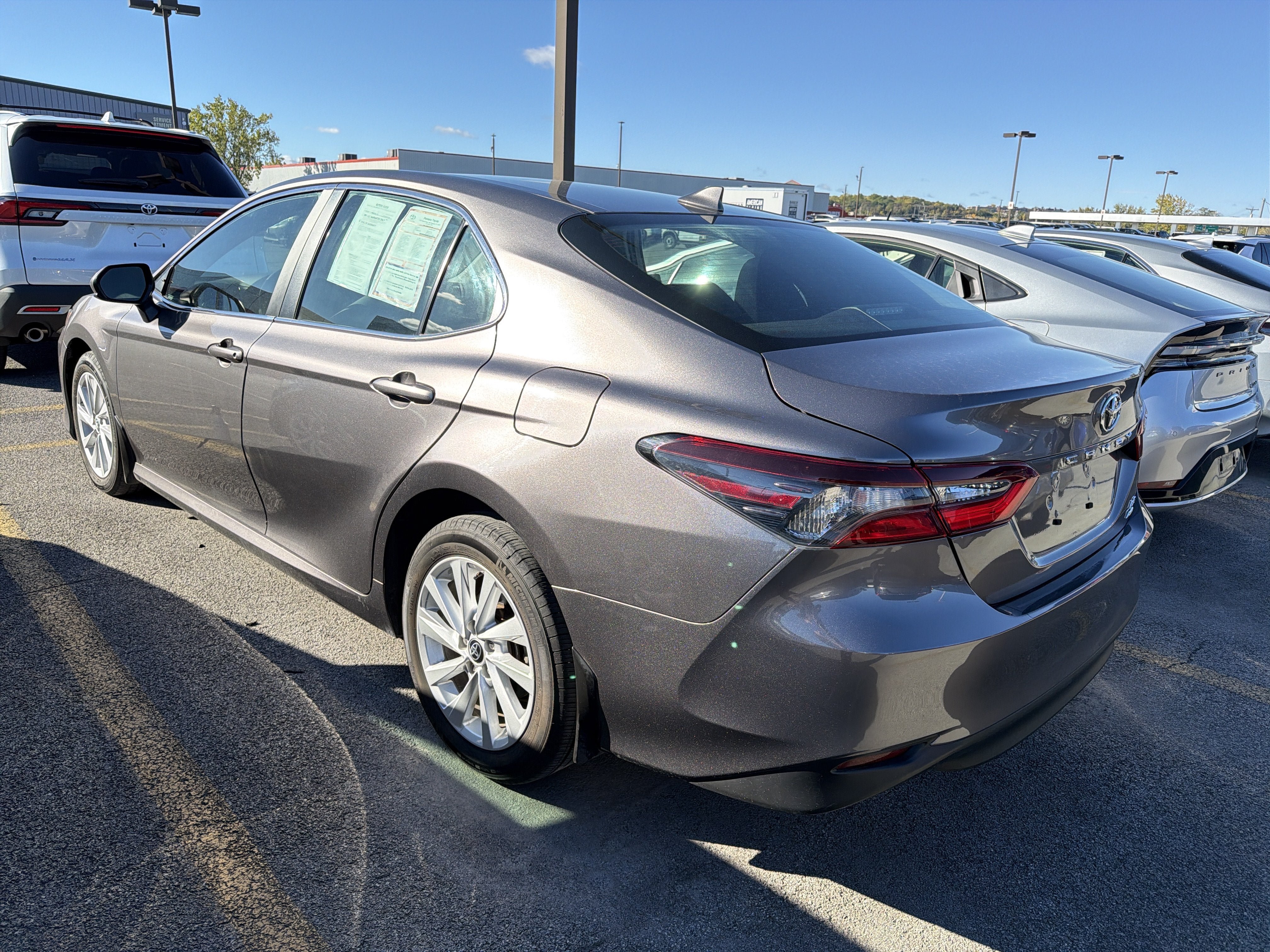 Used 2024 Toyota Camry LE AWD/4WD image 4