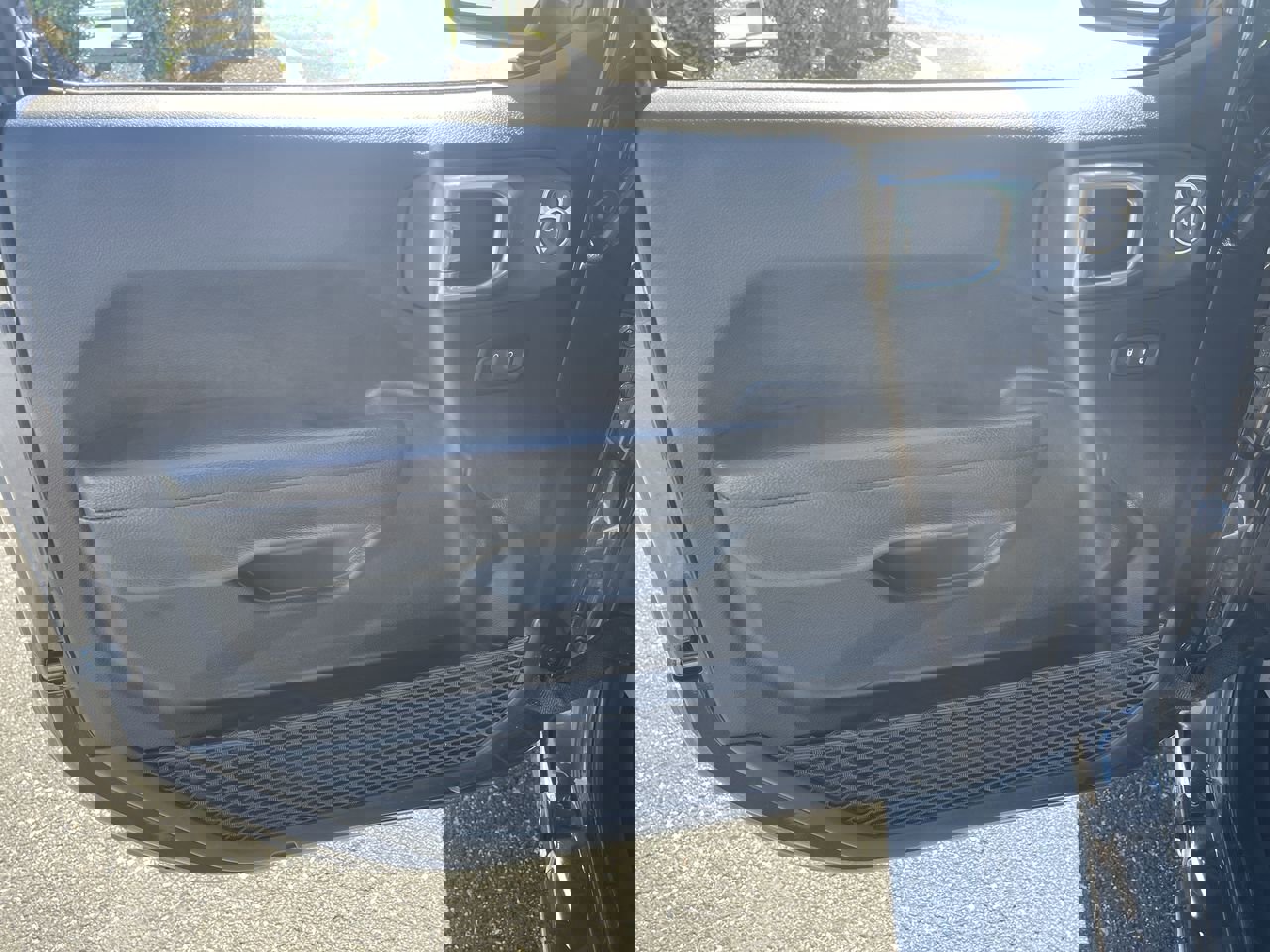 Used 2024 Jeep Wrangler Sport S image 22