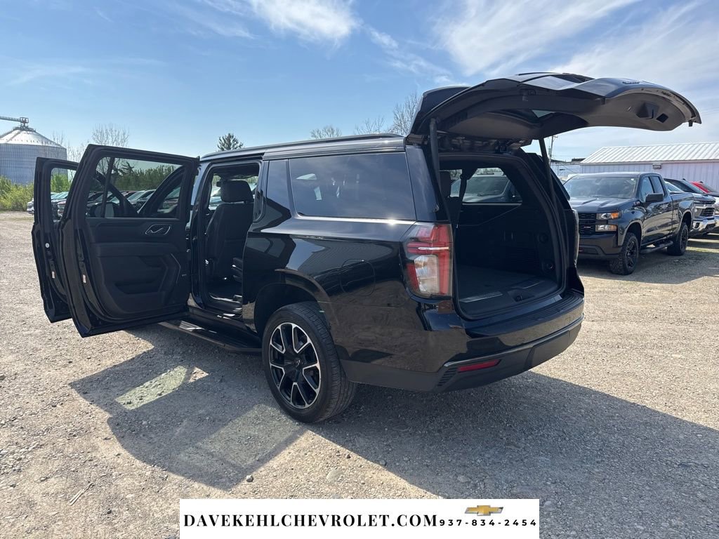 Used 2021 Chevrolet Suburban RST image 31