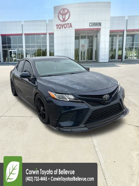 Used 2018 Toyota Camry SE