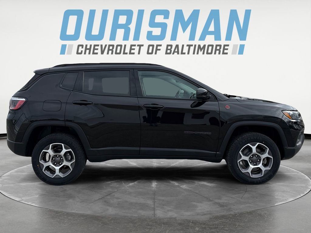 Used 2022 Jeep Compass Trailhawk w/ Sun and Sound Group image 7