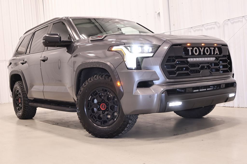 Used 2024 Toyota Sequoia TRD Pro AWD/4WD image 45