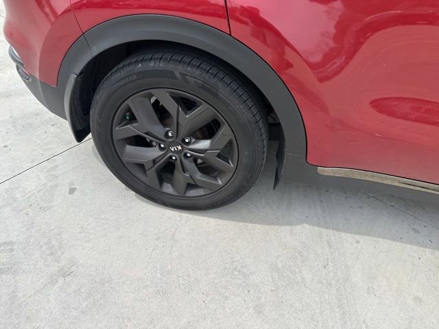 Used 2020 Kia Sportage S w/ S Sunroof Package image 9