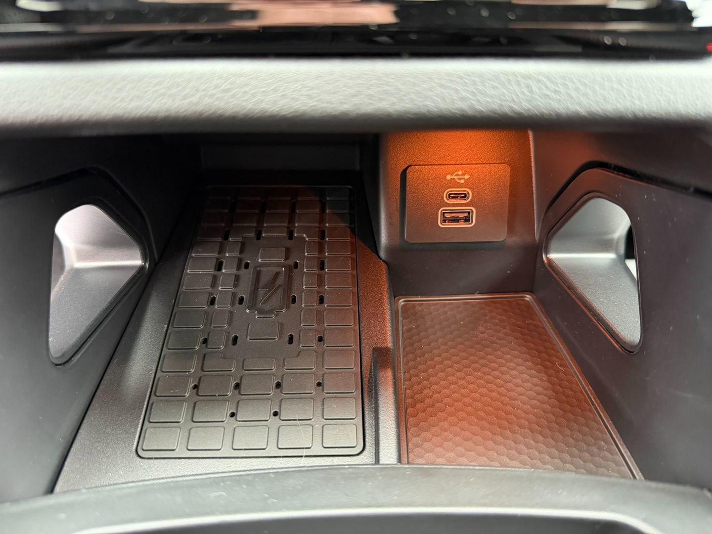 New 2025 Ford Ranger Raptor image 46