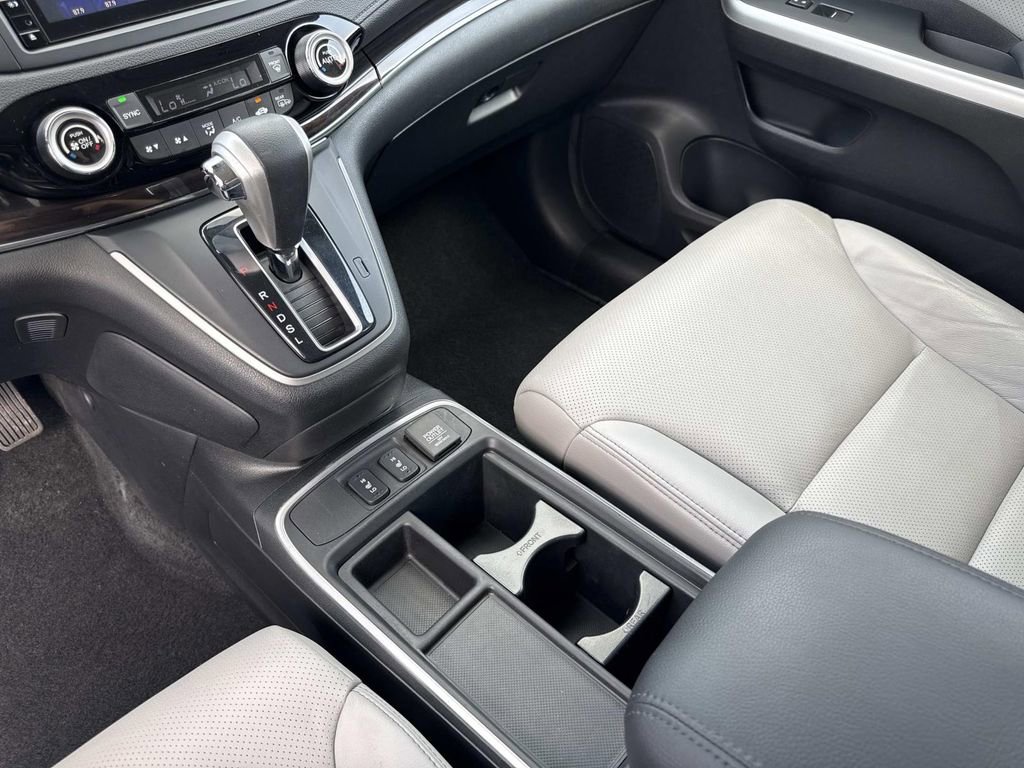 Used 2016 Honda CR-V Touring image 25