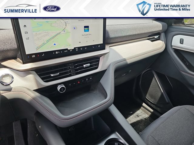 New 2026 Ford Explorer Active RWD image 24