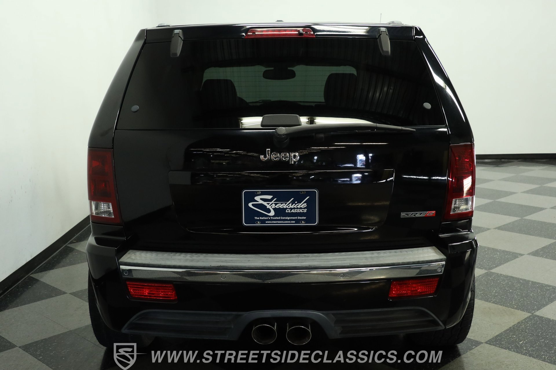 Used 2006 Jeep Grand Cherokee SRT8 w/ SRT Option Group I image 8