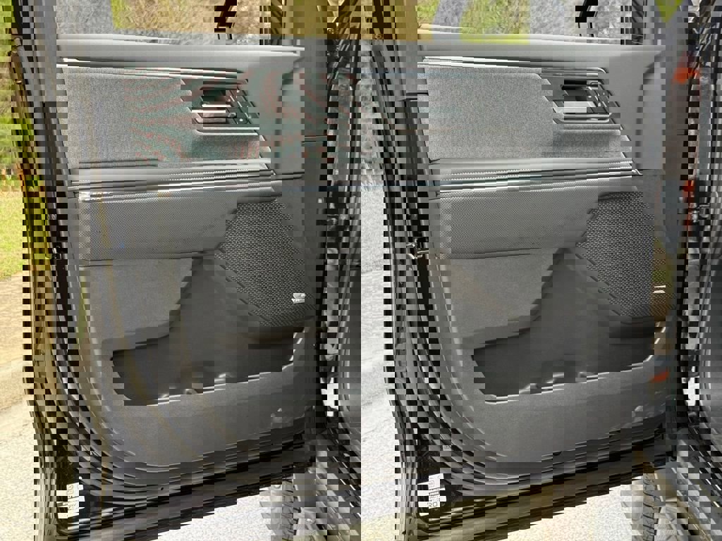 New 2026 GMC Sierra EV Elevation w/ Premium Package image 18