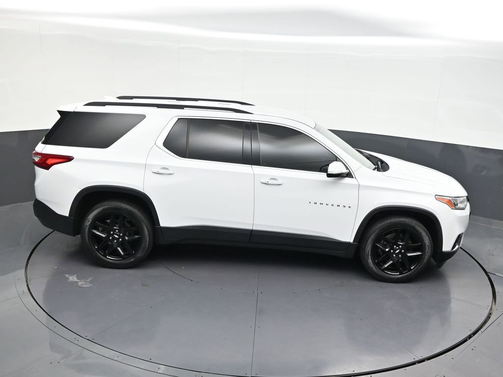 Used 2020 Chevrolet Traverse LT FWD image 25