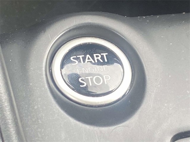 Used 2025 Nissan Kicks Play S image 21