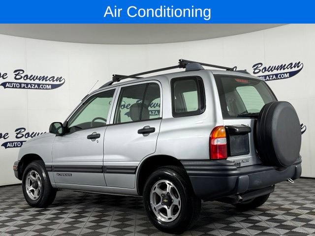 Used 2001 Chevrolet Tracker 4WD w/ Preferred Equipment Group image 9