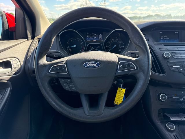 Used 2016 Ford Focus SE FWD image 18