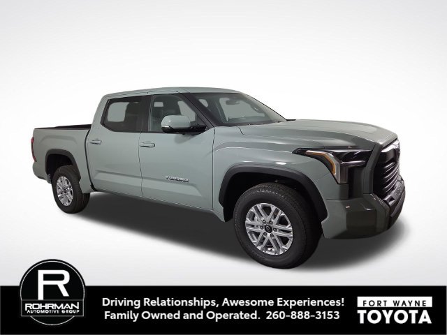 New 2026 Toyota Tundra SR5 w/ SR5 Premium Package AWD/4WD image 5