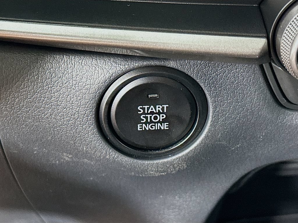 New 2025 MAZDA CX-30 AWD 2.5 S w/ Select Sport Pkg image 19
