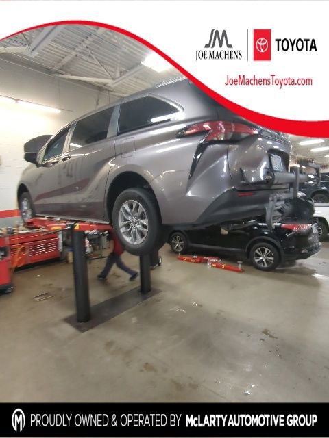 Used 2022 Toyota Sienna XLE w/ XLE Plus Package AWD/4WD video 1