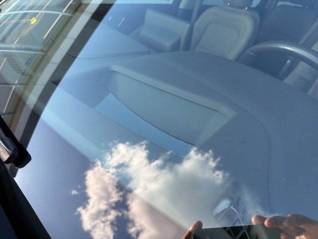 Used 2023 Lincoln Aviator Reserve w/ Equipment Group 201A image 11