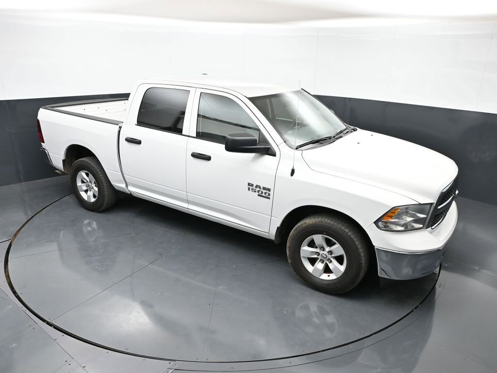 Used 2022 RAM 1500 Classic SLT AWD/4WD image 36