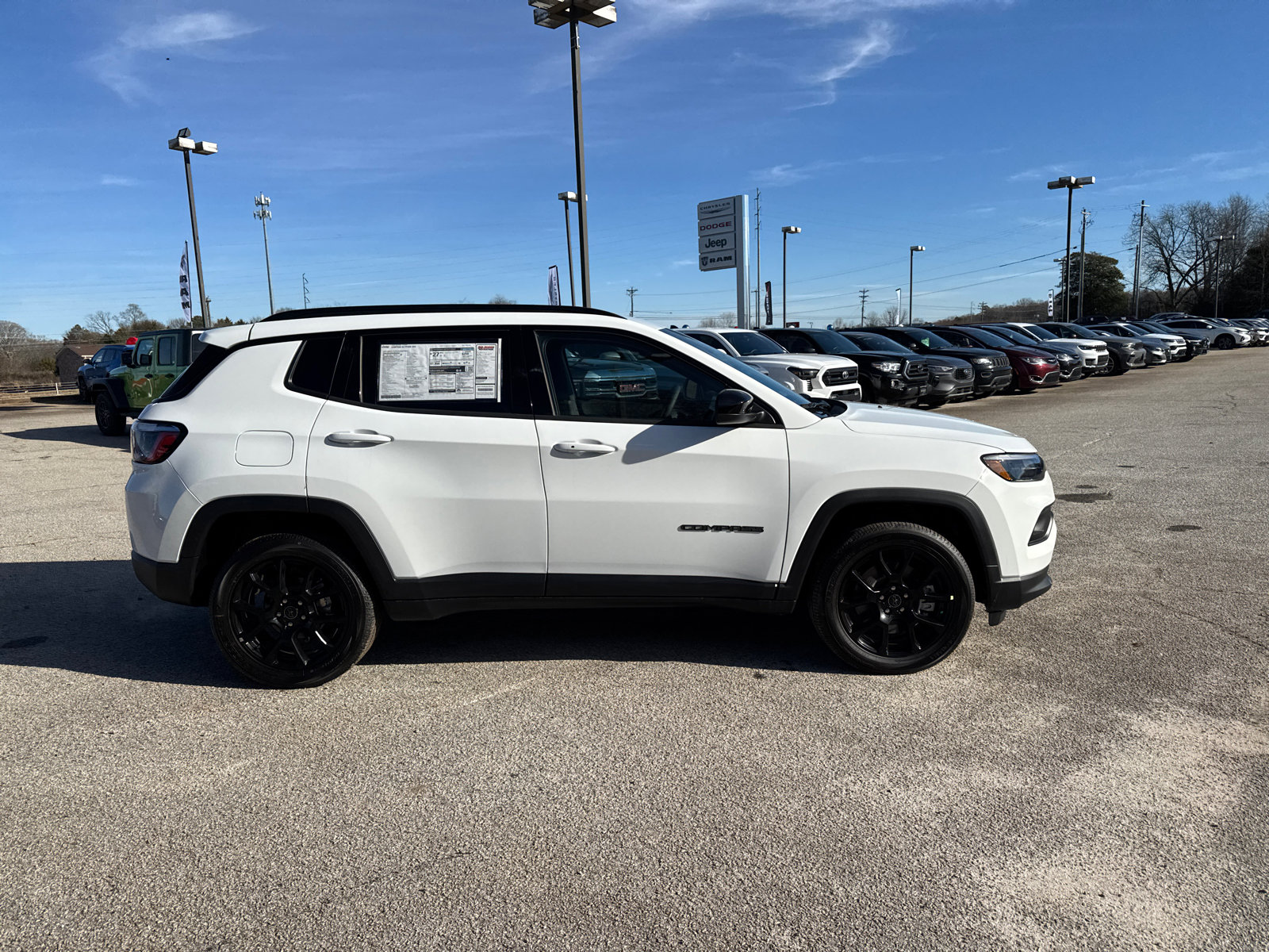 New 2025 Jeep Compass Latitude w/ Altitude Special Edition image 5