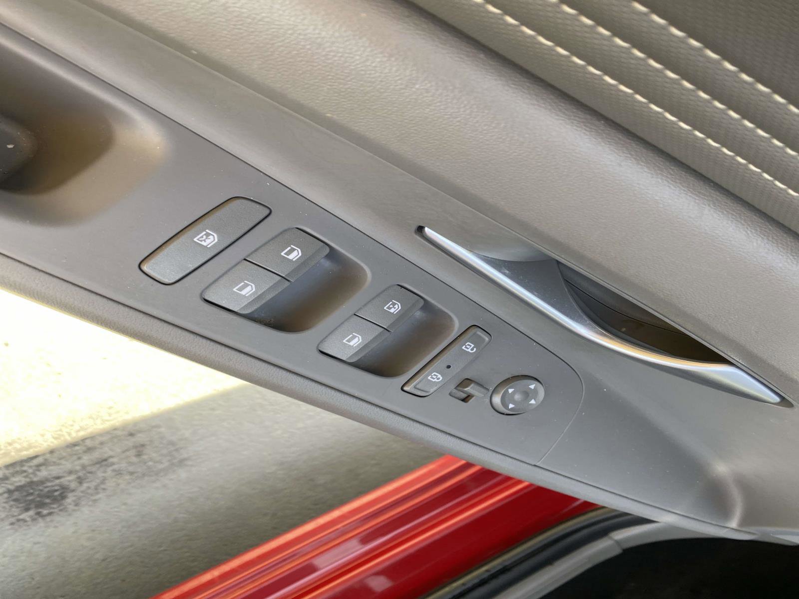 Used 2022 Hyundai Elantra SEL w/ Convenience Package image 15