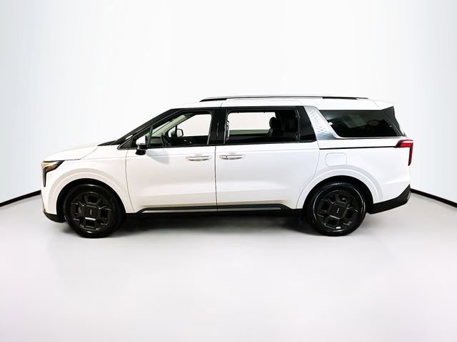 Used 2025 Kia Carnival SX FWD image 4