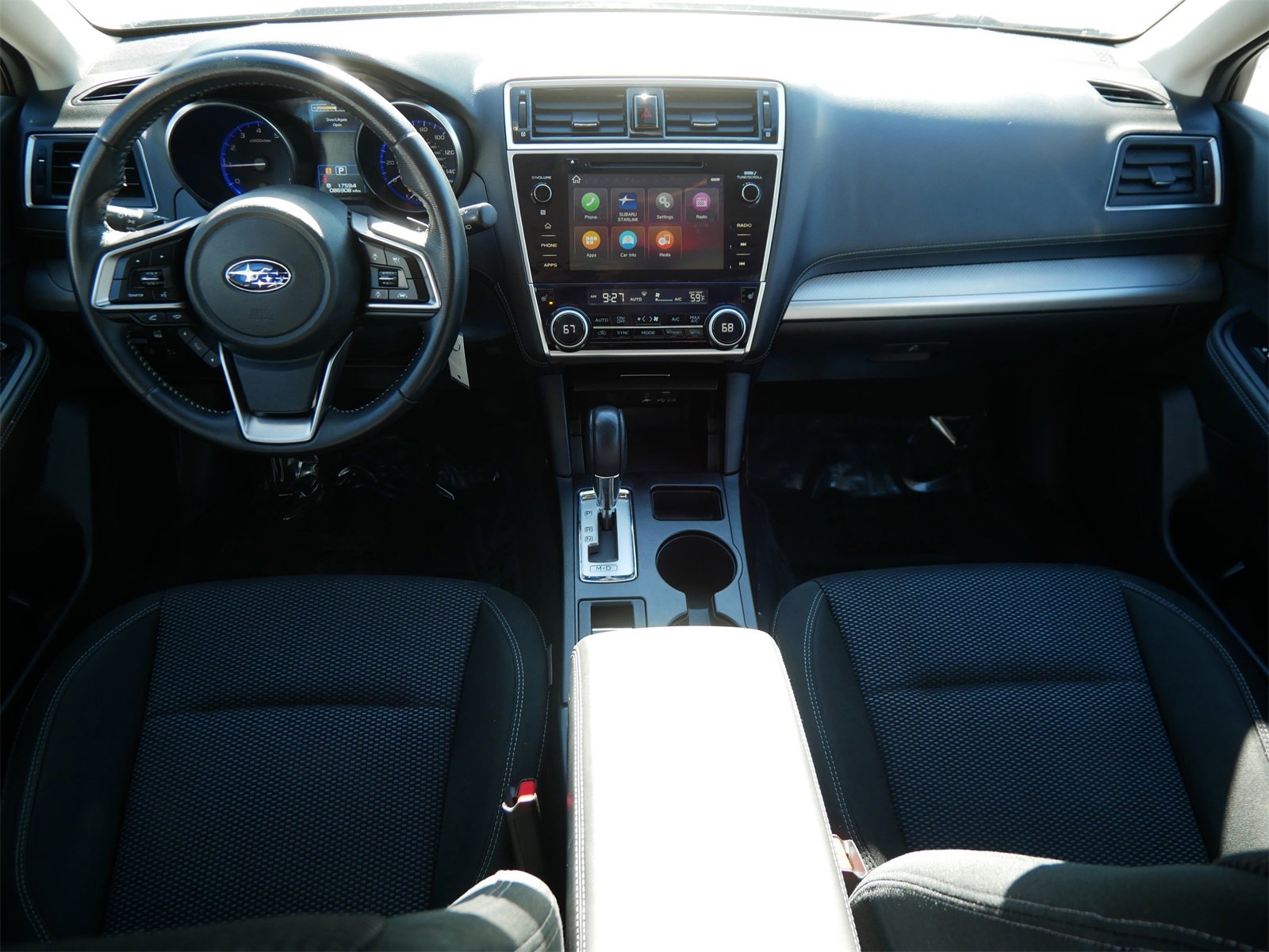 Used 2019 Subaru Outback 2.5i Premium image 11