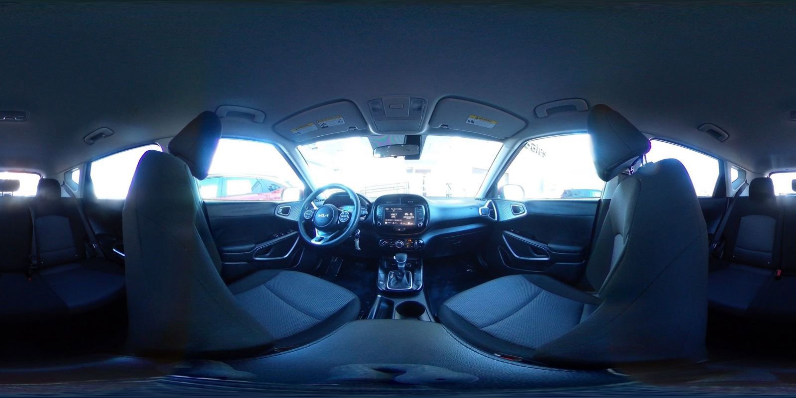 Used 2025 Kia Soul LX w/ LX Technology Package image 38