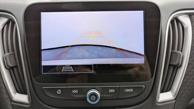 Used 2025 Chevrolet Malibu LT FWD image 31