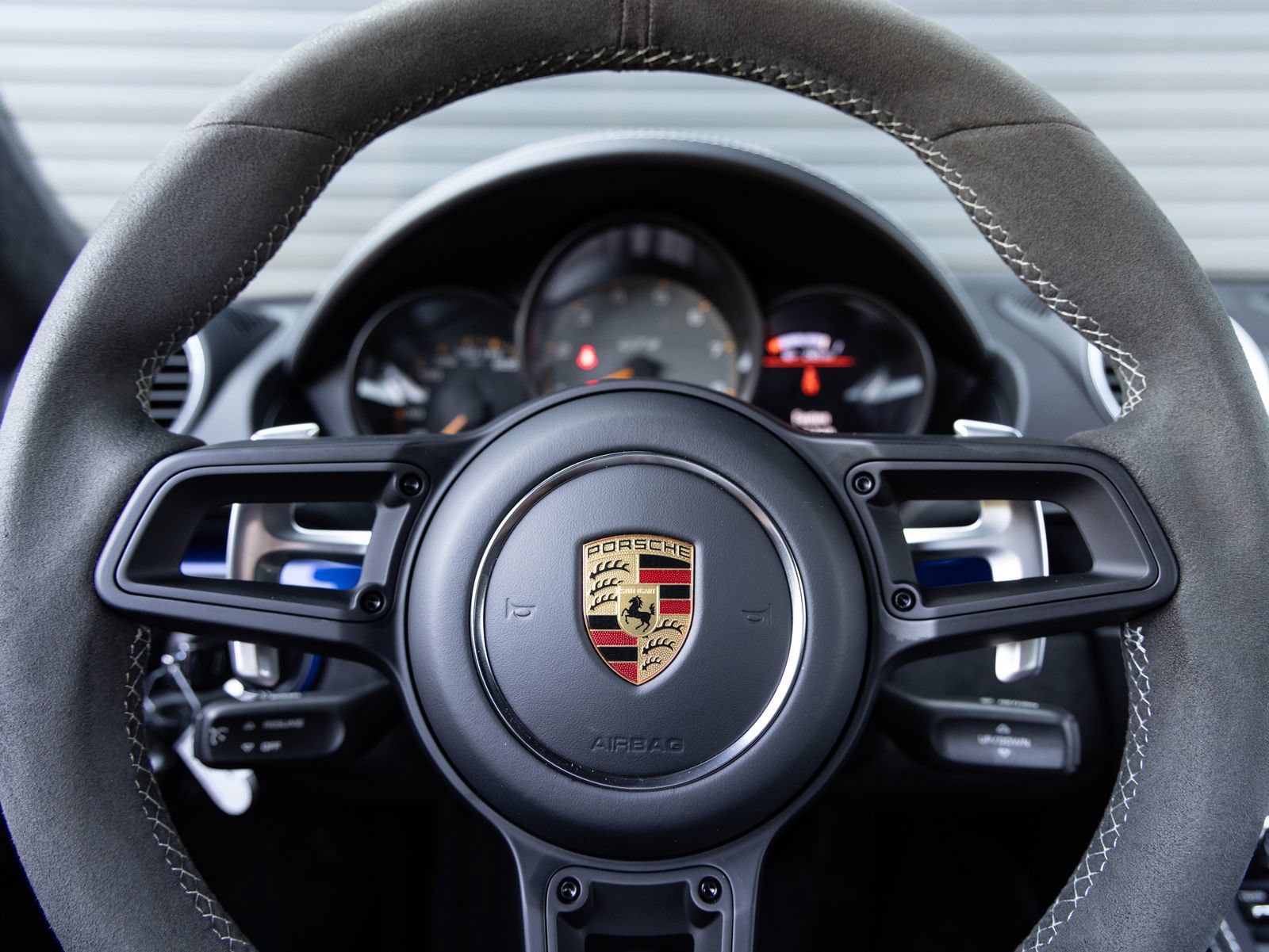 Certified 2021 Porsche 718 Cayman GT4 RWD image 14