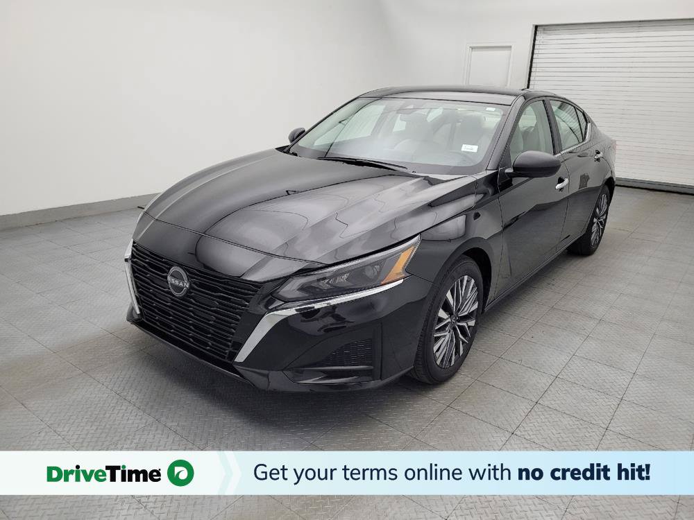 Used 2025 Nissan Altima 2.5 SV FWD image 1