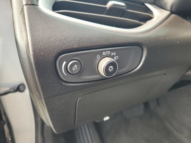 Used 2024 Chevrolet Malibu LT FWD image 19