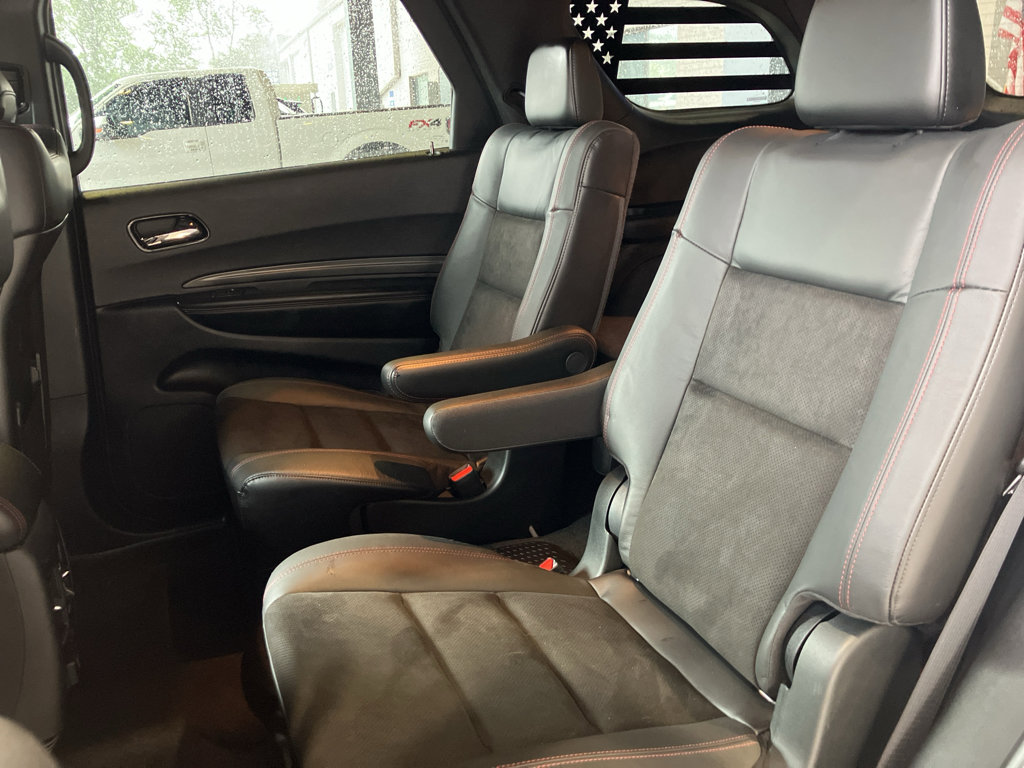 Used 2022 Dodge Durango R/T w/ Tow 'N Go Package AWD/4WD image 38