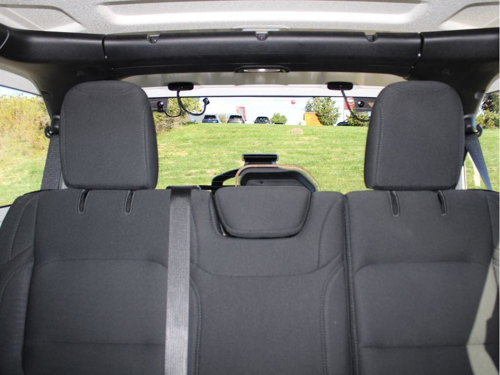 Certified 2021 Jeep Wrangler Unlimited Sport image 22