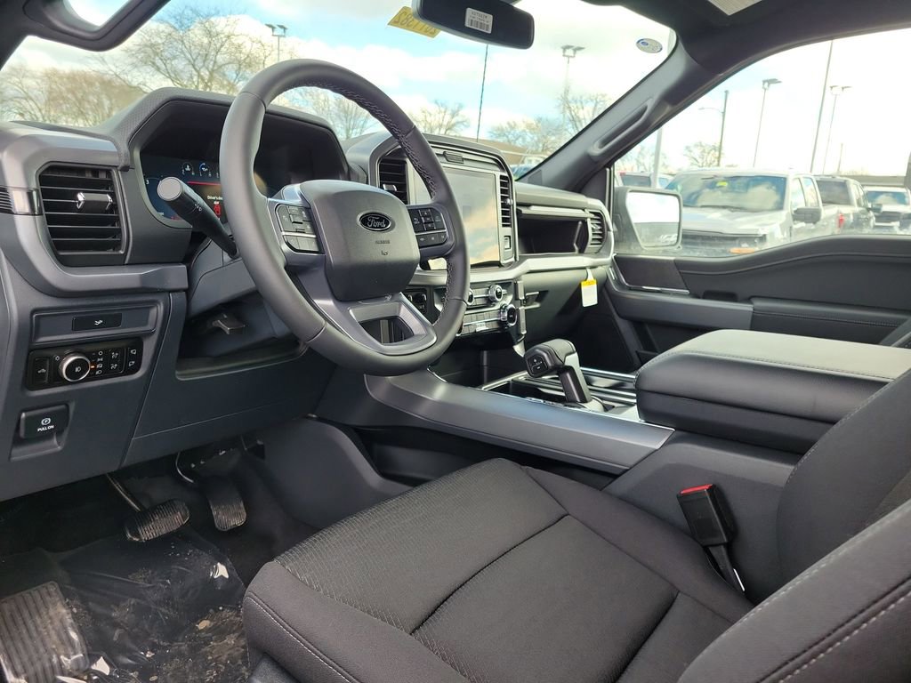 New 2026 Ford F150 XLT w/ Equipment Group 302A MID image 20