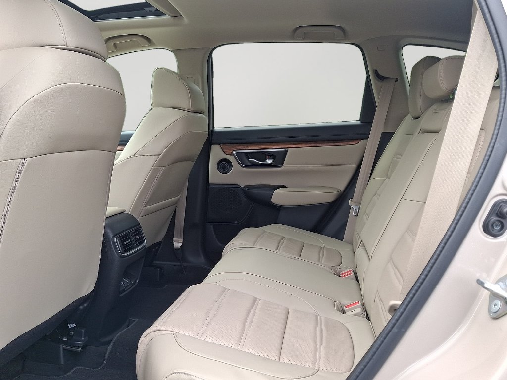 Used 2017 Honda CR-V Touring image 8