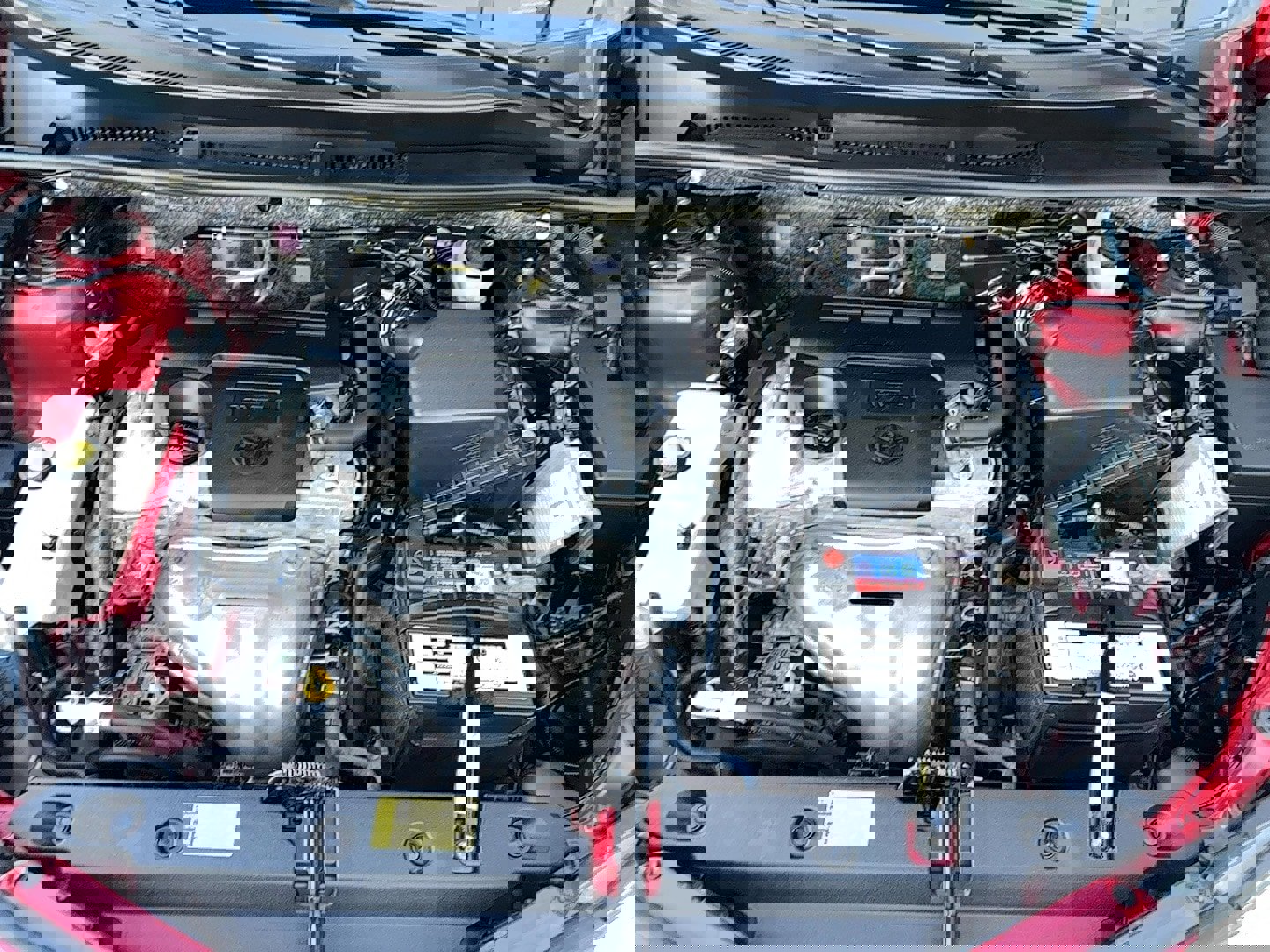 Used 2014 Toyota RAV4 LE image 24