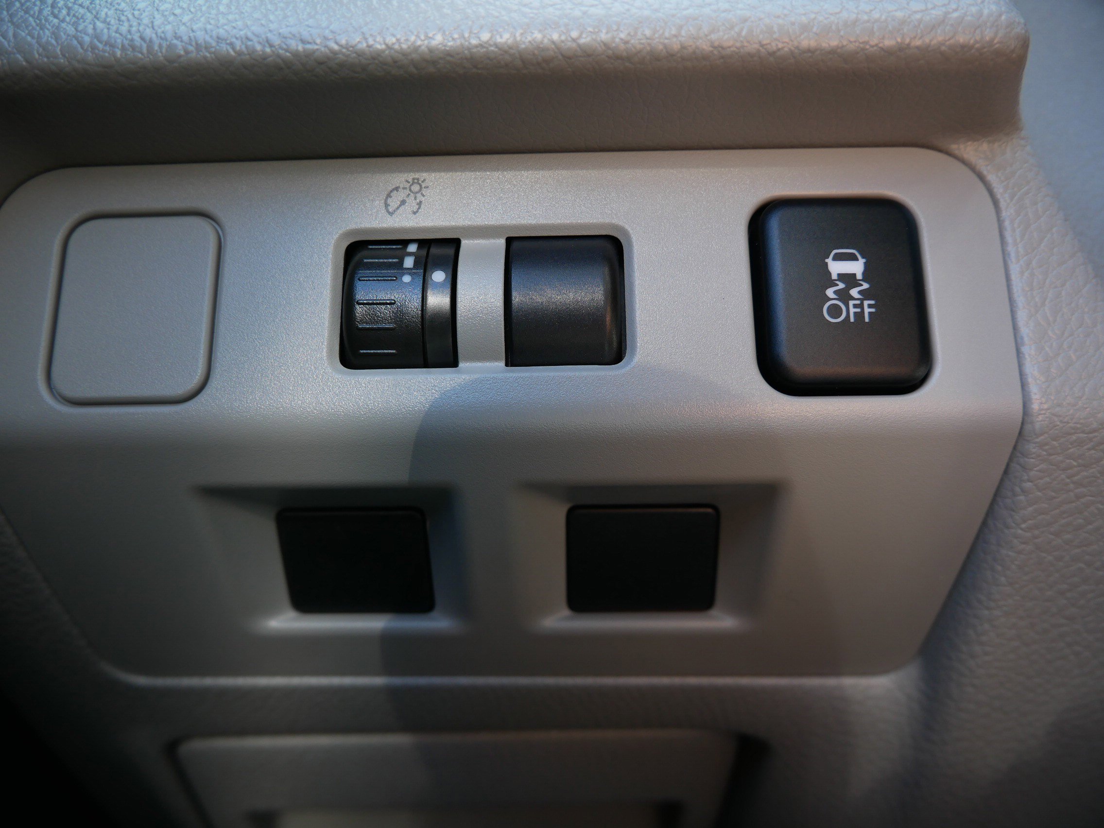 Used 2015 Subaru Forester 2.5i Premium w/ Popular Package #2 AWD/4WD image 26