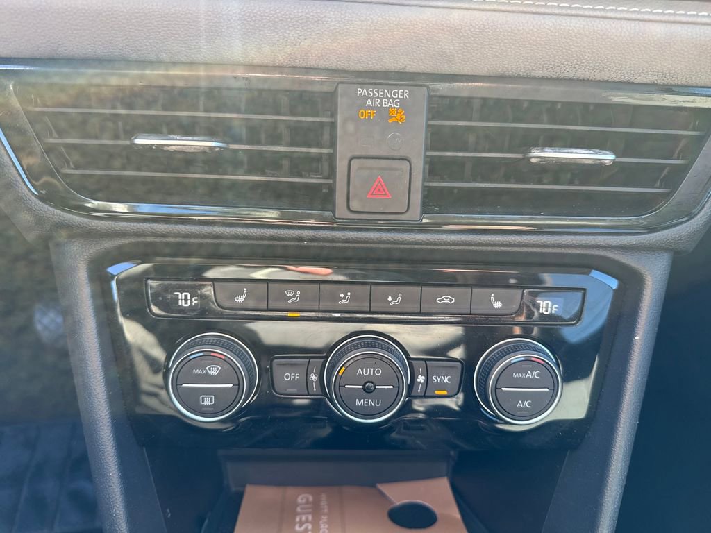 Used 2024 Volkswagen Taos SE image 21