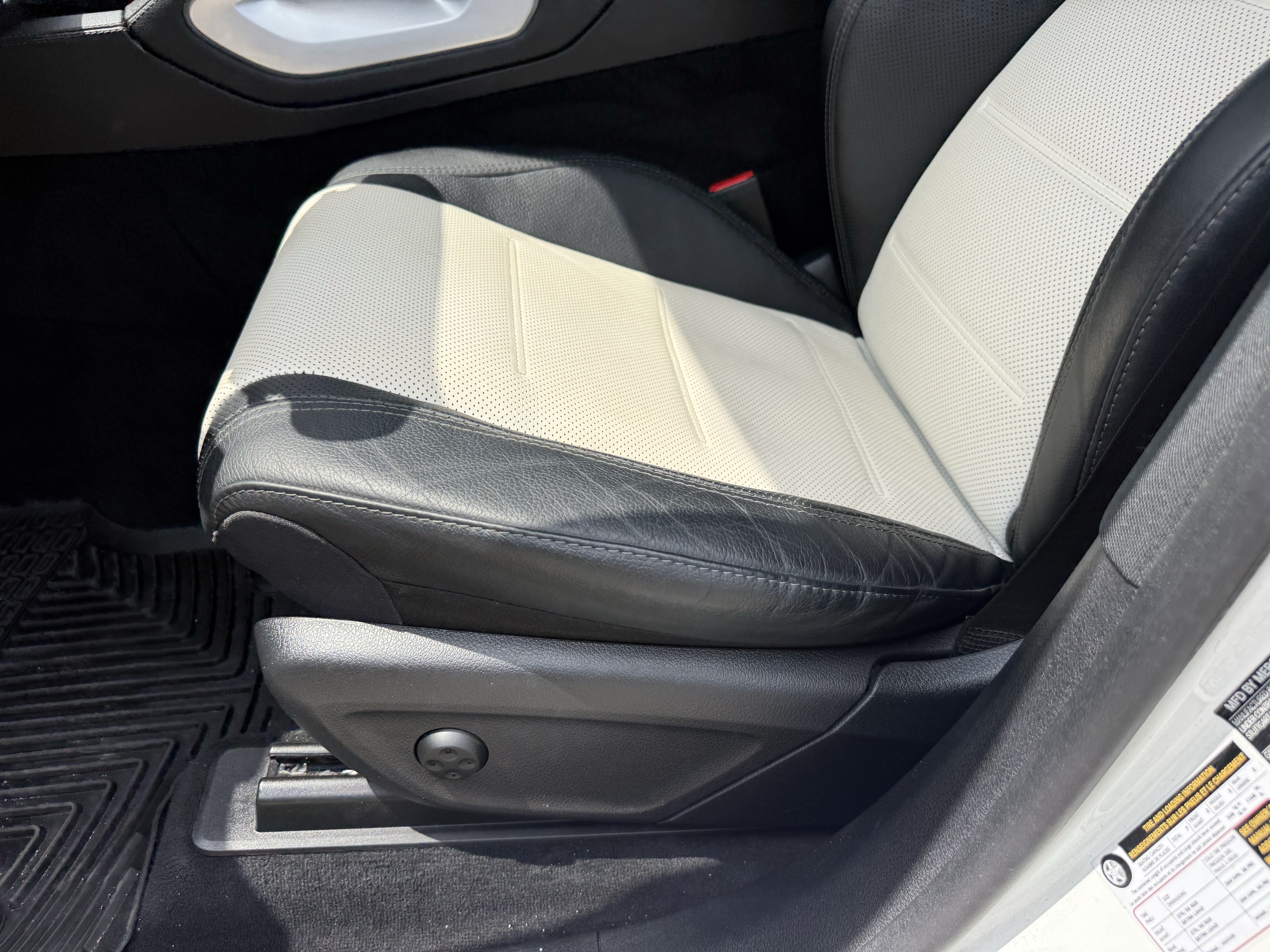Used 2022 Mercedes-Benz GLE 450 4MATIC image 28