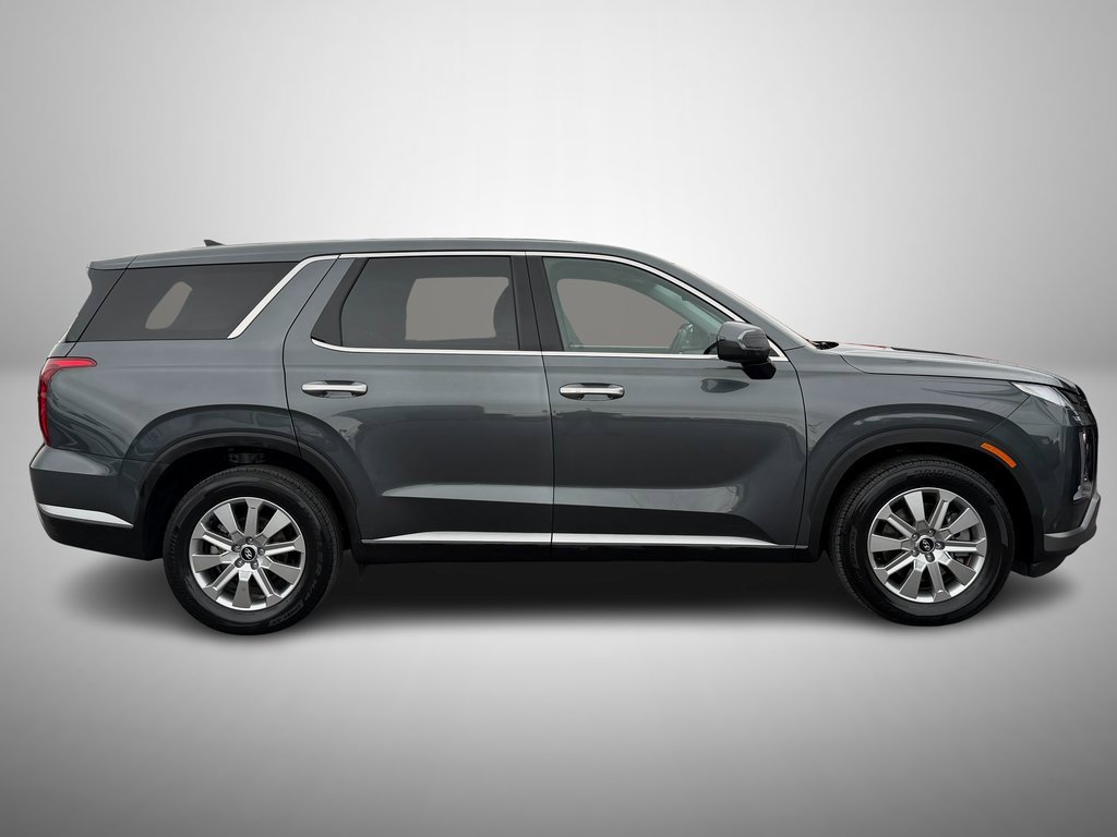 Used 2023 Hyundai Palisade SE image 5