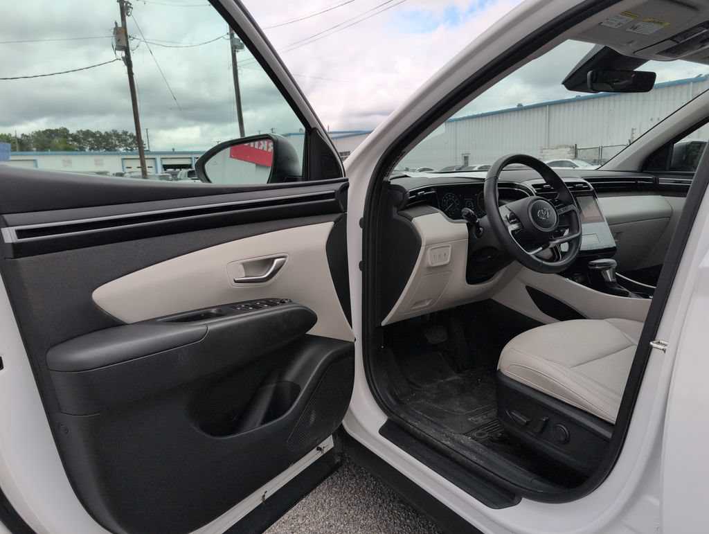 Used 2024 Hyundai Tucson SEL w/ Convenience Package FWD image 10