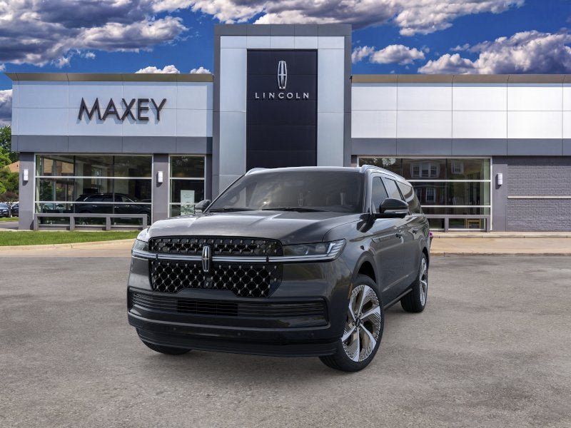 New 2026 Lincoln Navigator L Black Label AWD/4WD image 2