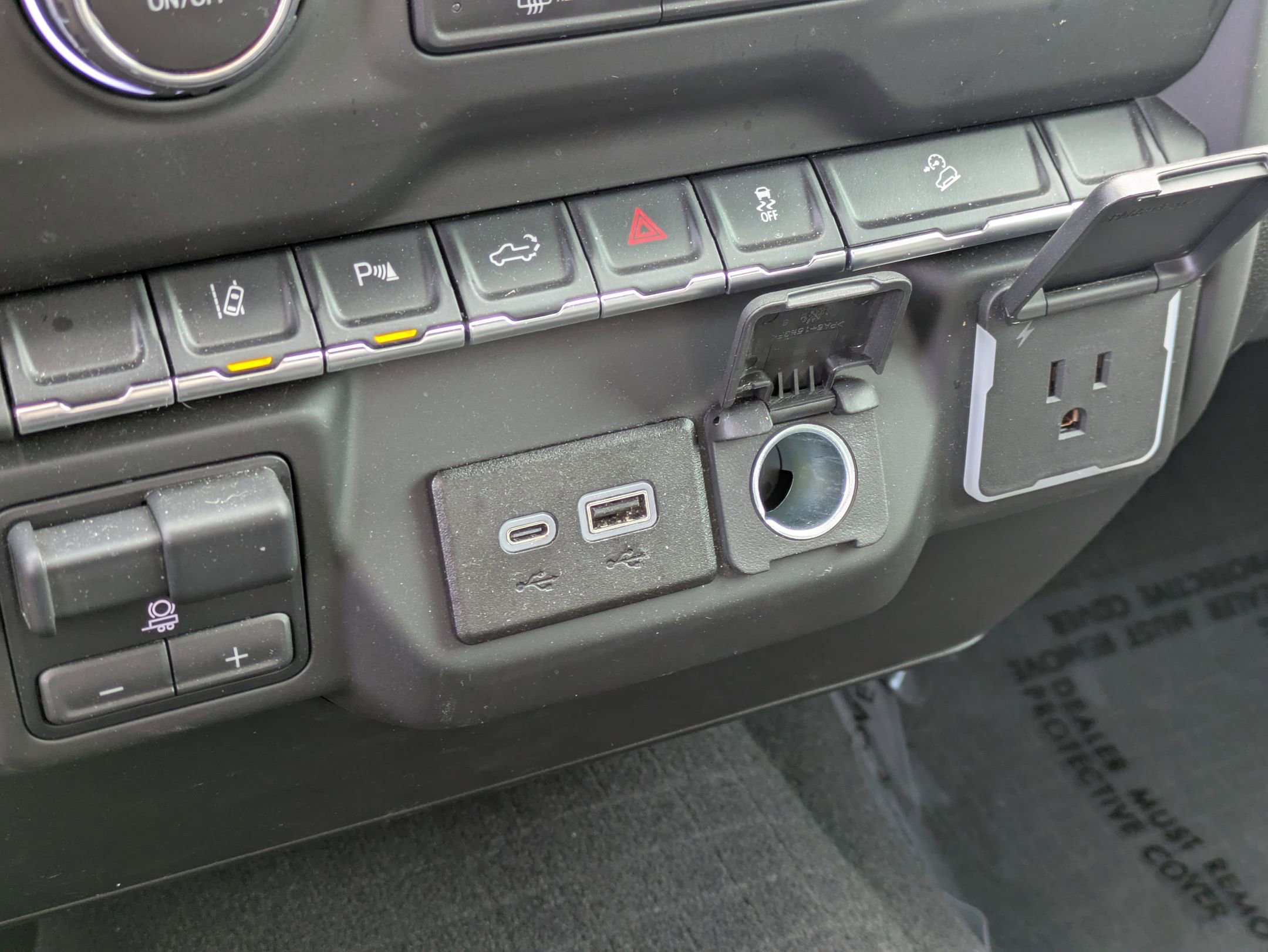 Certified 2025 Chevrolet Silverado 2500 Custom w/ Custom Value Package AWD/4WD image 26