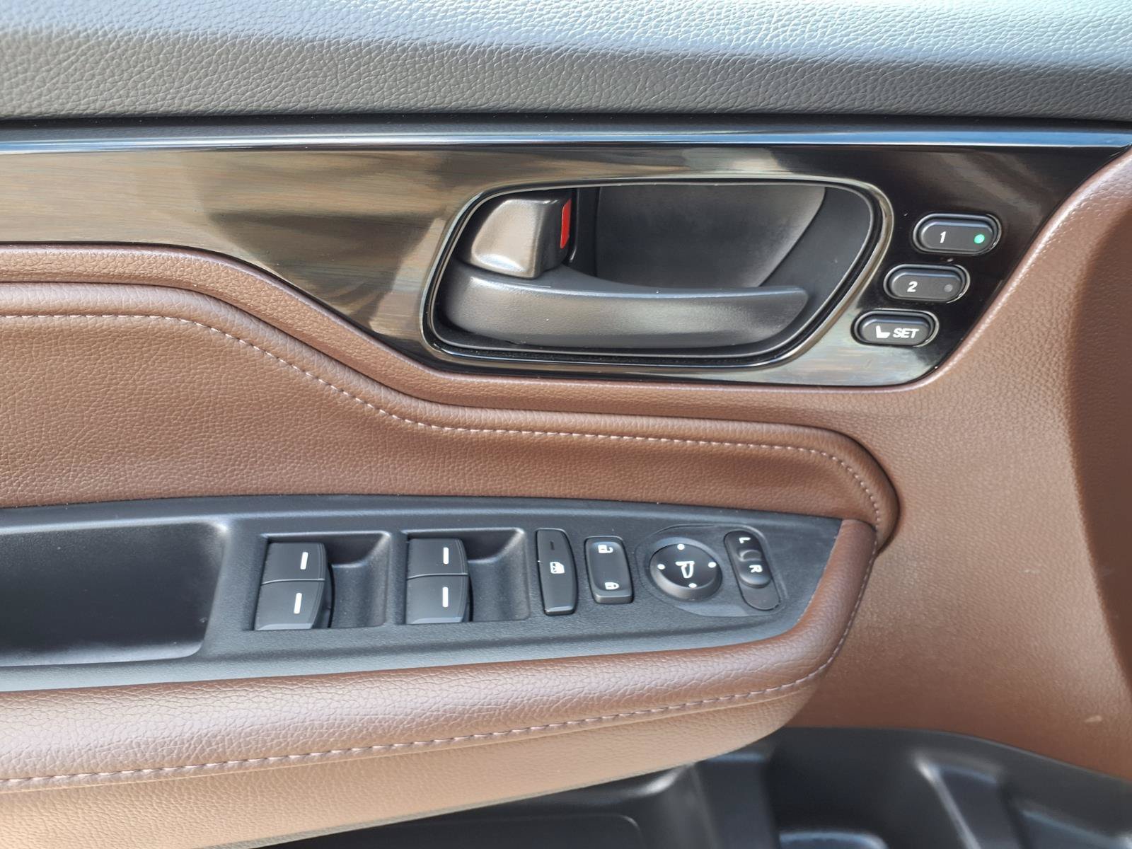 Used 2026 Honda Odyssey Touring image 25
