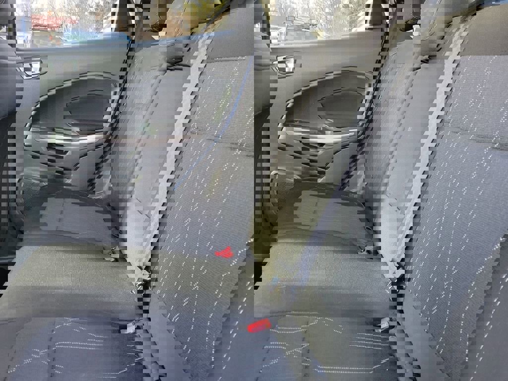 Used 2019 Ford EcoSport SE image 8