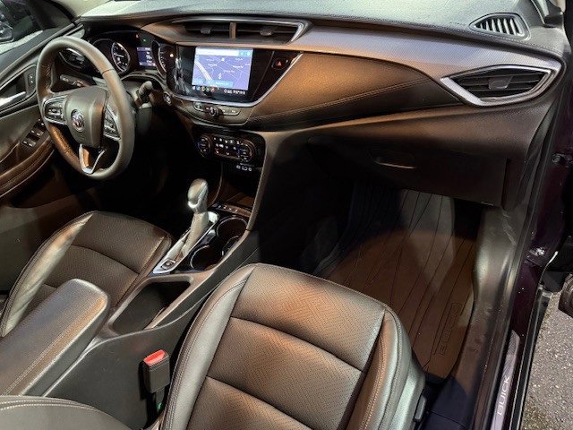 Used 2020 Buick Encore GX Essence w/ Experience Buick Package image 16